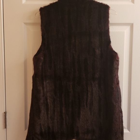 Faux fur vest - Picture 4 of 5